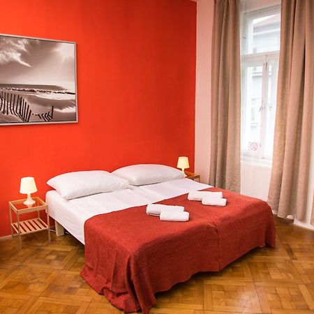 Welcome Apartments On Lublanska Praga Exterior foto